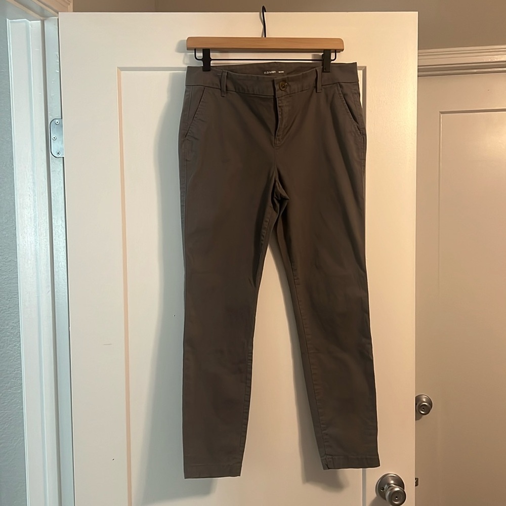 Skinny cargo pants